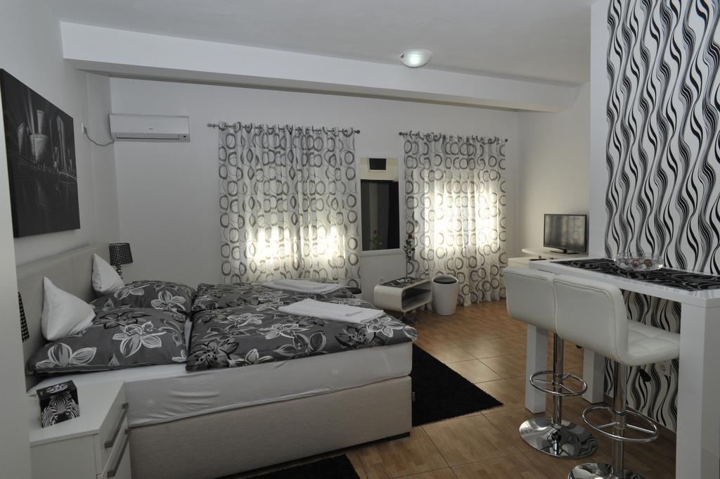 Apartment Jovana Nikšić Pokoj fotografie
