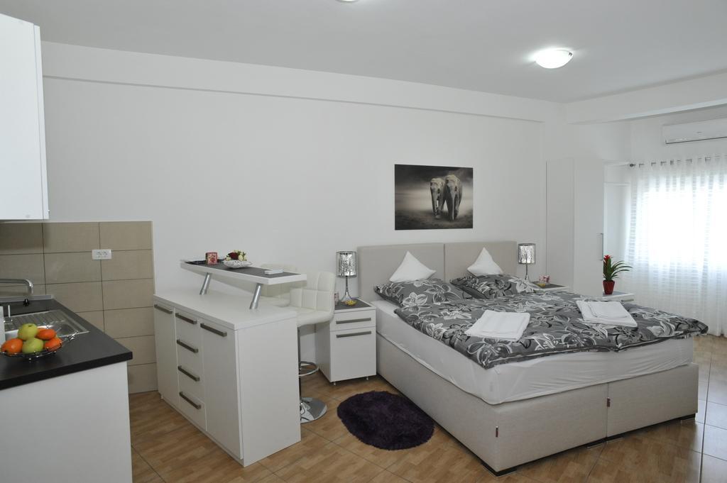 Apartment Jovana Nikšić Pokoj fotografie