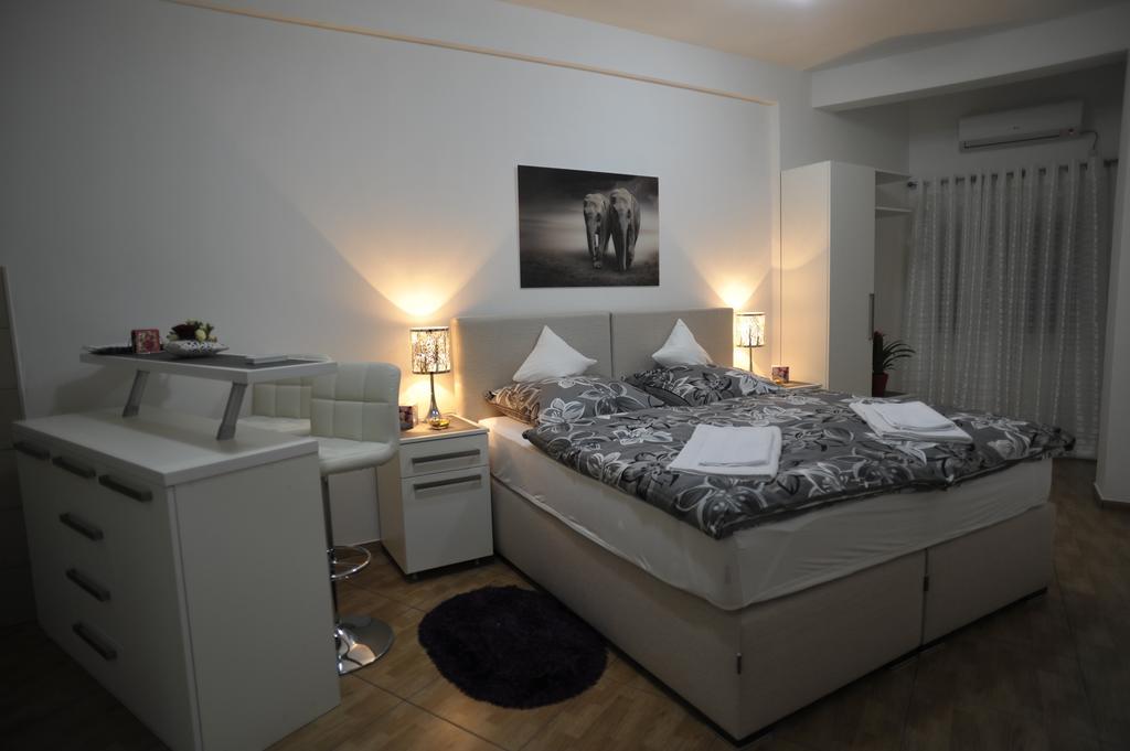 Apartment Jovana Nikšić Pokoj fotografie